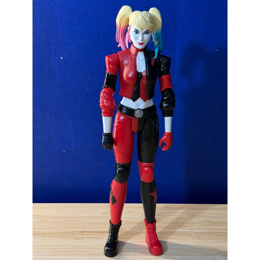 DC Comics Harley Quinn 12 Inch Action Figure Red Black Suit Spin Master 2020
